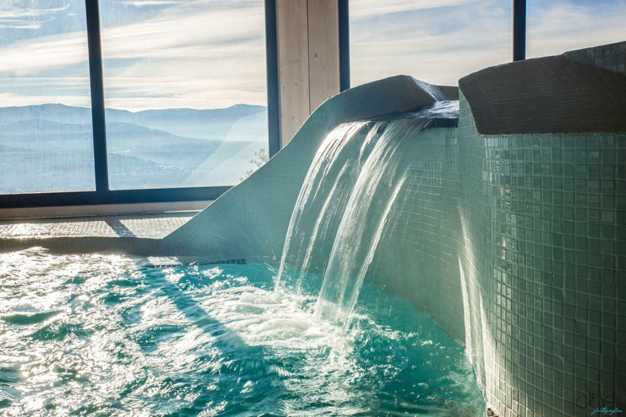 The Rock Suites & Spa Congosto Екстериор снимка