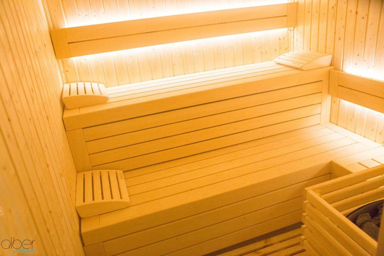 The Rock Suites & Spa Congosto Екстериор снимка