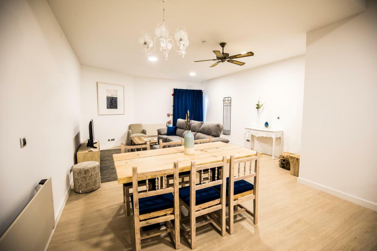 The Rock Suites & Spa Congosto Екстериор снимка