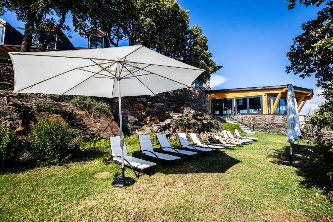 The Rock Suites & Spa Congosto Екстериор снимка